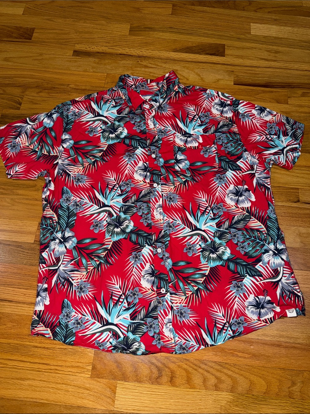 Free Planet Red Tropical Floral Button-Down Shirt
